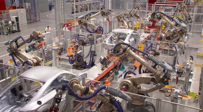 La actividad económica avanzó 0,8% en junio y acumuló un alza de 1,9% en el primer semestre