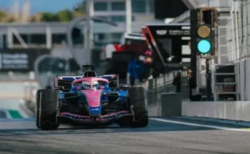 Colapinto quedó entre los 10 mejores pilotos de la F1 en la primera parte del año