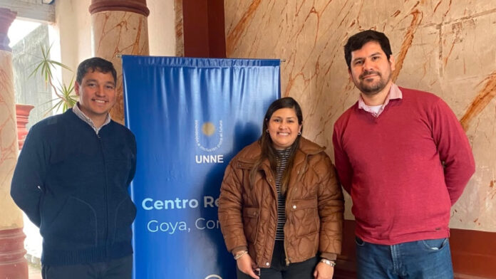 educacion_y_unne_sonia_espina_con_directivos_de_la_universidad_y_centro_regional_goy_0
