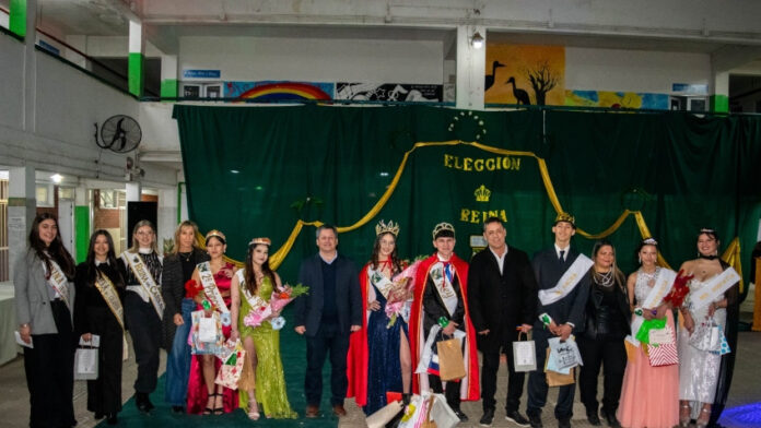 eleccion_reyes_colegio_lopez_alvarad