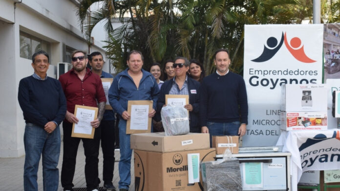 entrega_de_microcredit