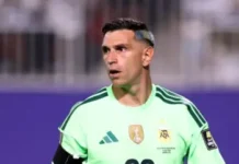 Dibu Martínez llegó al país: qué dijo de Messi, Scaloni y la Selección