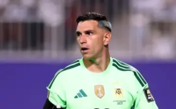 Dibu Martínez llegó al país: qué dijo de Messi, Scaloni y la Selección