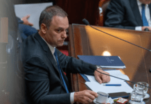 Manuel Adorni respondió las preguntas por su patrimonio