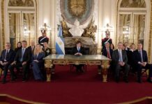 Malvinas: el Gobierno evalúa incluir la pesca y otras actividades en el proyecto de sanciones