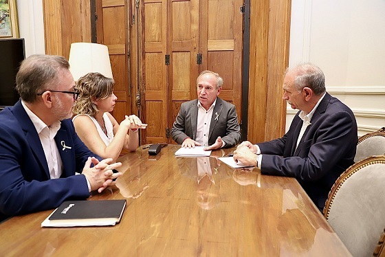 Salud y Seguridad formalizaron el protocolo de actuación ante casos de suicidio