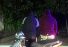 Dos mujeres detenidas en pleno “delivery” de cocaína en moto