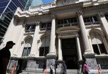 Abogado denunciante pidió detener e indagar a Luis Caputo, Santiago Bausili y Juan Curutchet