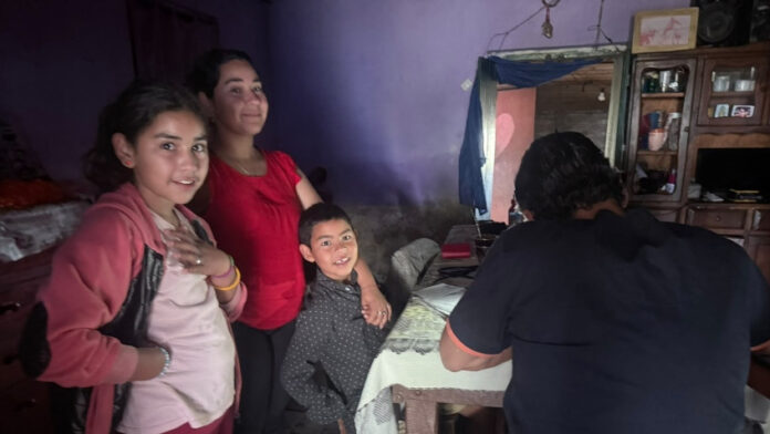dispositivo_medico_asistencial_en_zona_rural_colonia_porvenir_ilustrac