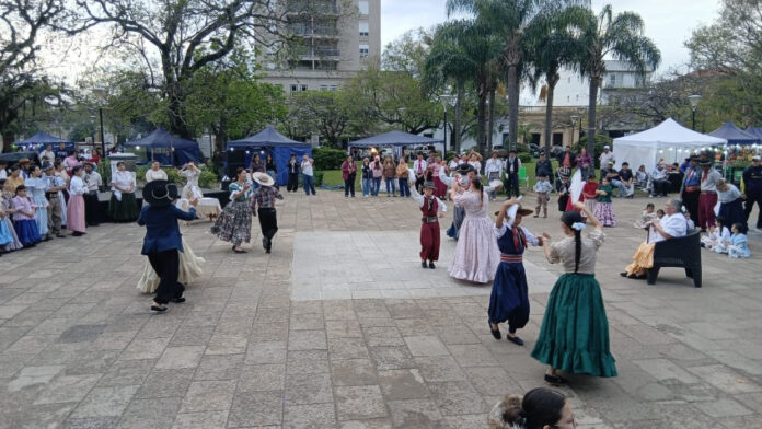 expo_artresnal_y_emprendedores_cierr