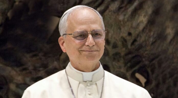 La UBA distinguió al papa León XIV con el título de Doctor Honoris Causa